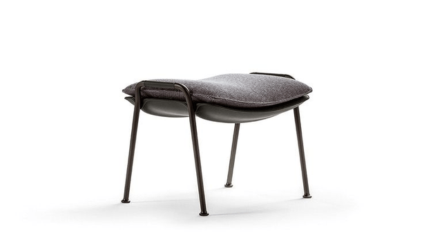 Poltrona Frau Arabesque Pouf - Architetto.Studio