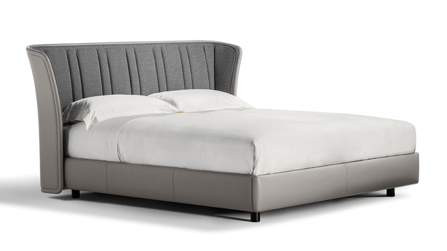 Poltrona Frau Lola Darling / Letto - Architetto.Studio