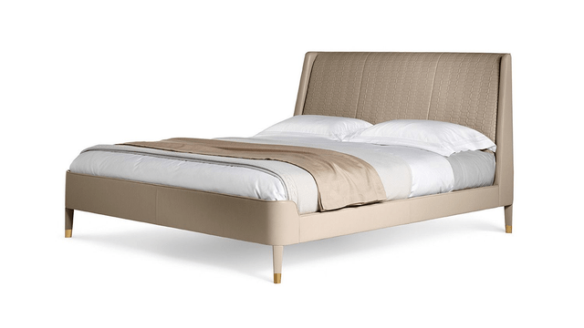 Poltrona Frau Suzie Wong / Letto - Architetto.Studio