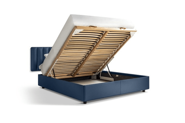 Poltrona FrauFerdinandea / Letto con Contenitore Boiserie - Architetto.Studio